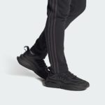 Sneaker IF9839