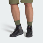 Sneaker IF4944