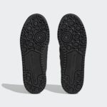 Sneaker ID6844