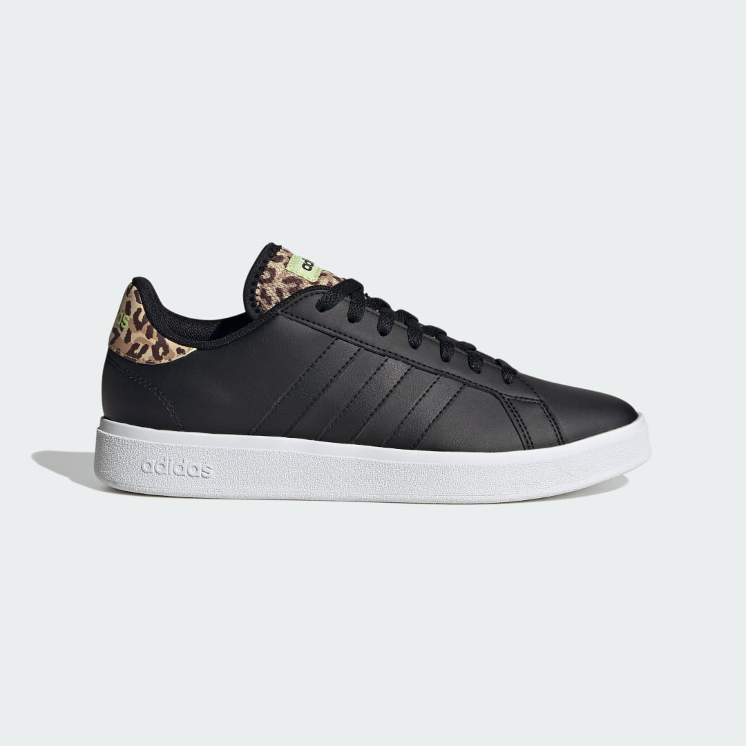 Adidas Court ID4446