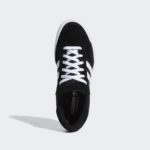 Sneaker EG2732