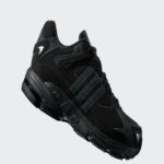Sneaker ID0355