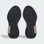 Sneaker HQ1535
