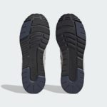 Sneaker ID1882