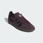 Sneaker ID2081