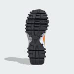 Sneaker ID1890