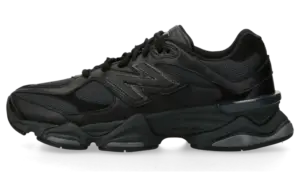 New Balance 9060 “Black”: maximalism in the safest color