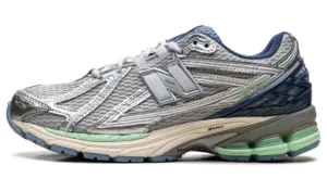 New Balance 1906 “Still Water”: gray-blue without making a fuss