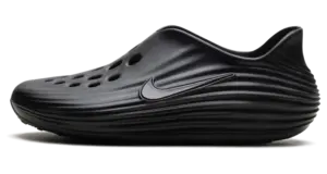Nike Reactx Rejuven8 “Triple Black”: the easiest choice in your wardrobe