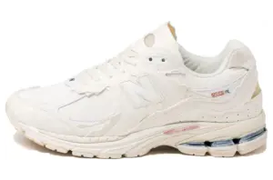 New Balance 2002R “Sea Salt”: the Protection Pack sneaker that became a grail