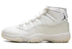 Air Jordan 11 “Pearl”: a basketball icon in pearlescent tones
