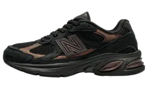 New Balance 2010 “Black Iridescent”: black with an oil-slick sheen