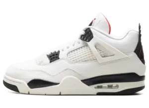 Air Jordan 4 “Flight Club”: classic palette, familiar tricks