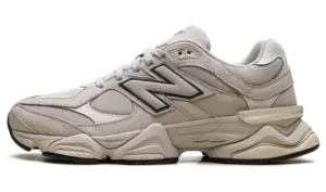 New Balance 9060 “Mono Shipyard”: finally, the color quiets down