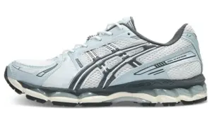 Asics Gel-Kayano 12.1 “White Carrier Grey”: effortless clean style