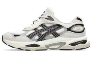 Asics Gel-NYC 2.0 “White Oatmeal”: cream machine for the city chase