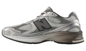 New Balance 2010 “Metallic Silver Grey”: the everyday all-rounder