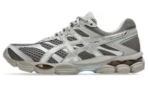 Asics Gel-Cumulus 16 “Cocoa Powder”: chocolate and chrome
