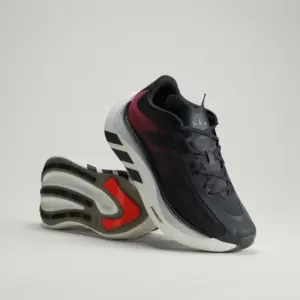 adidas Hyperboost Euphoria LT (KZ8509): racing shape for the streets