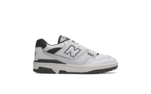 New Balance 550 White Black (BB550HA1): the safe 550, and now under retail